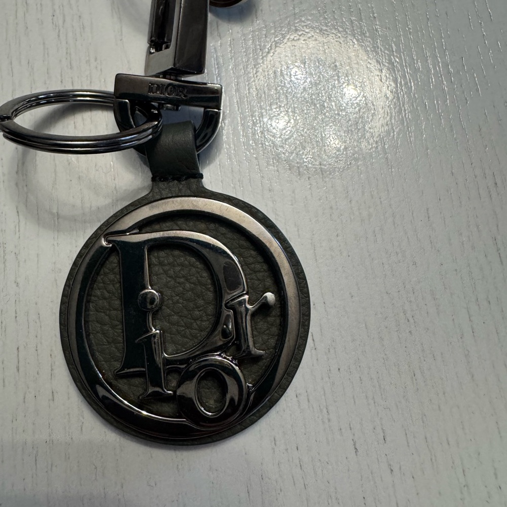 Dior Keychain - Picture 2 of 5